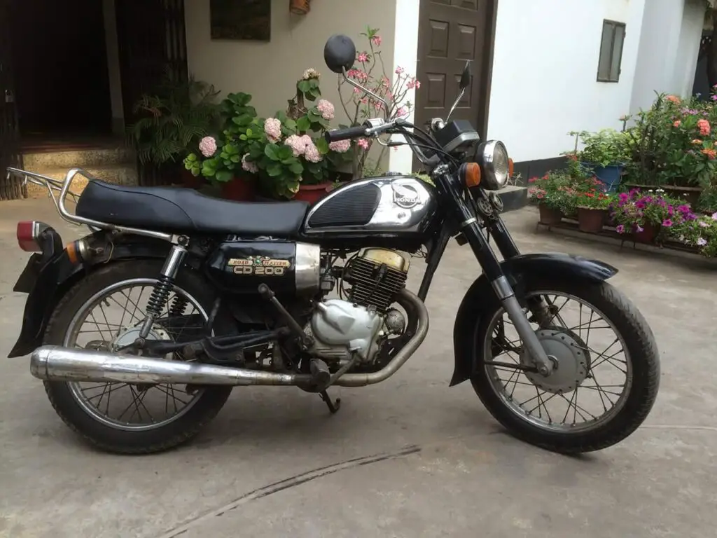 Honda CD 200